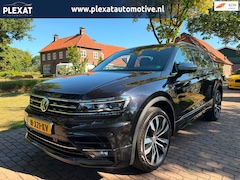 Volkswagen Tiguan Allspace - 2.0 TSI 4Motion Highline Business R 7p. Aut. | 3x R-line | Adaptief | Stoelverwarming | Pa
