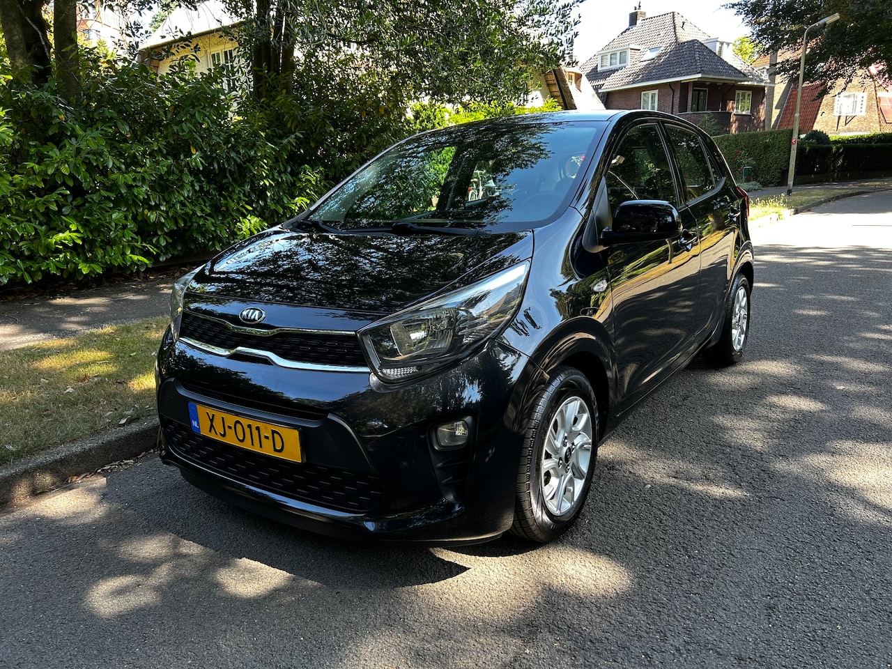 Kia Picanto - 1.0 CVVT ComfortPlusLine Navigator CarPlay, Camera, Airco, Lichtmetaal, NL auto - AutoWereld.nl