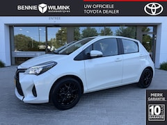 Toyota Yaris - 1.3 VVT-i Aspiration | Trekhaak | All Seasons