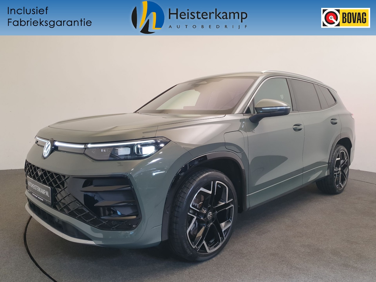 Volkswagen Tayron - 1.5 eHybrid 272pk DSG/AUT R-Line Edition Wegklapbare trekhaak, Harman Kardon, Matrix led - AutoWereld.nl