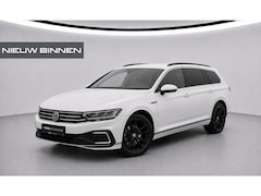 Volkswagen Passat Variant - 1.4 TSI PHEV GTE Business | Stoelverwarming | Keyless | Navigatie | Apple Carplay | Camera