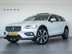 Volvo V60 Cross Country - B5 Ultimate Pano-dak | Parkeerverw.| B&W | Trekh. | Nappa massage/ventilatie | 20"