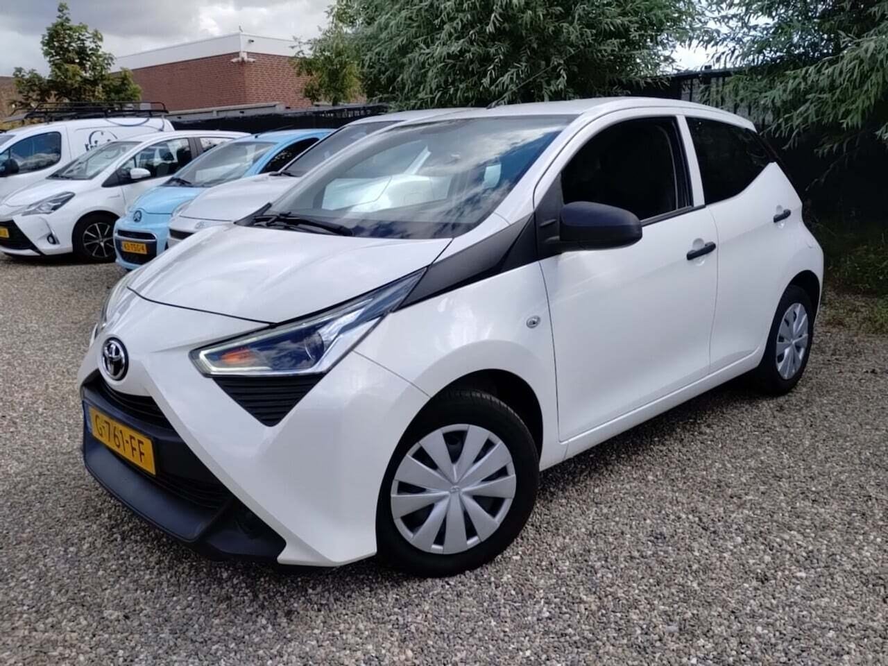 Toyota Aygo - 1.0 VVT-i x-fun 5-deurs 69pk | Airco | Bluetooth | Dealer onderhouden | 1e Eigenaar | - AutoWereld.nl