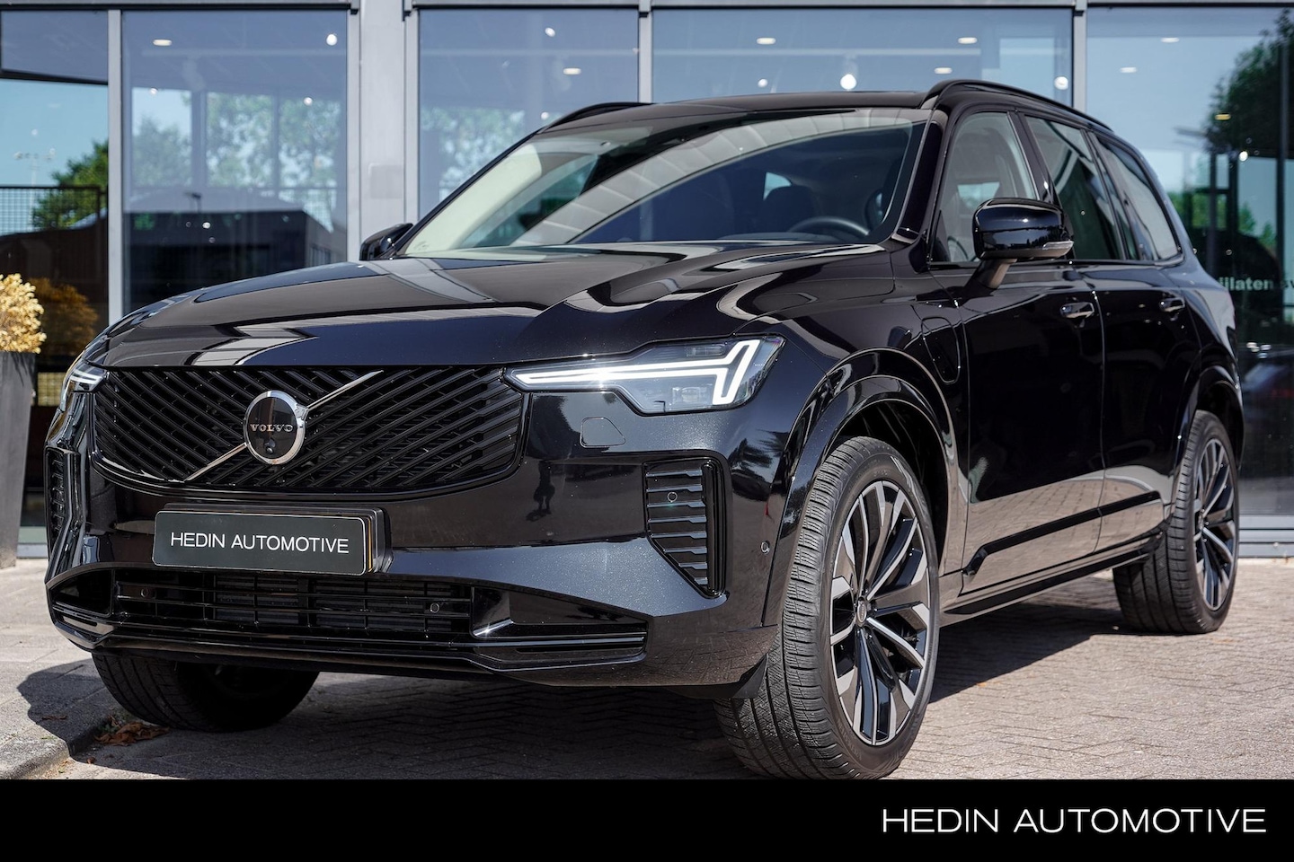 Volvo XC90 - 2.0 T8 Plug-in hybrid AWD Ultra Dark | Luchtvering | Bowers & Wilkins Audio | Massagestoel - AutoWereld.nl