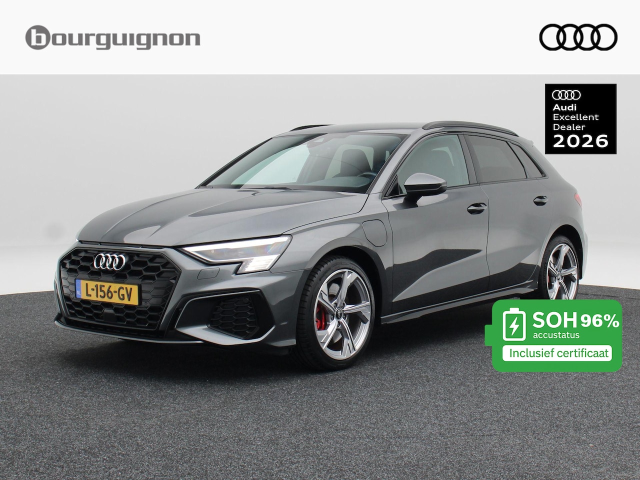 Audi A3 Sportback - 45 TFSi e 245 Pk S-Line Competition | Adaptive Cruise | Camera | Matrix LED | Stoelverwarm - AutoWereld.nl