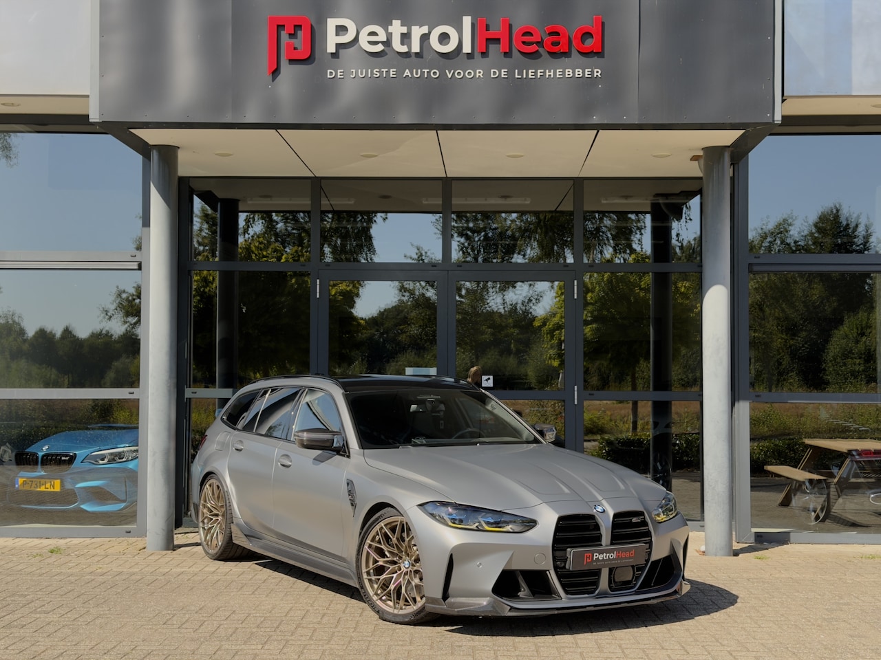 BMW 3-serie Touring - M3 xDrive Competition M3 xDrive Competition, M Race Track Pack, Schaalstoel, Premium select, - AutoWereld.nl