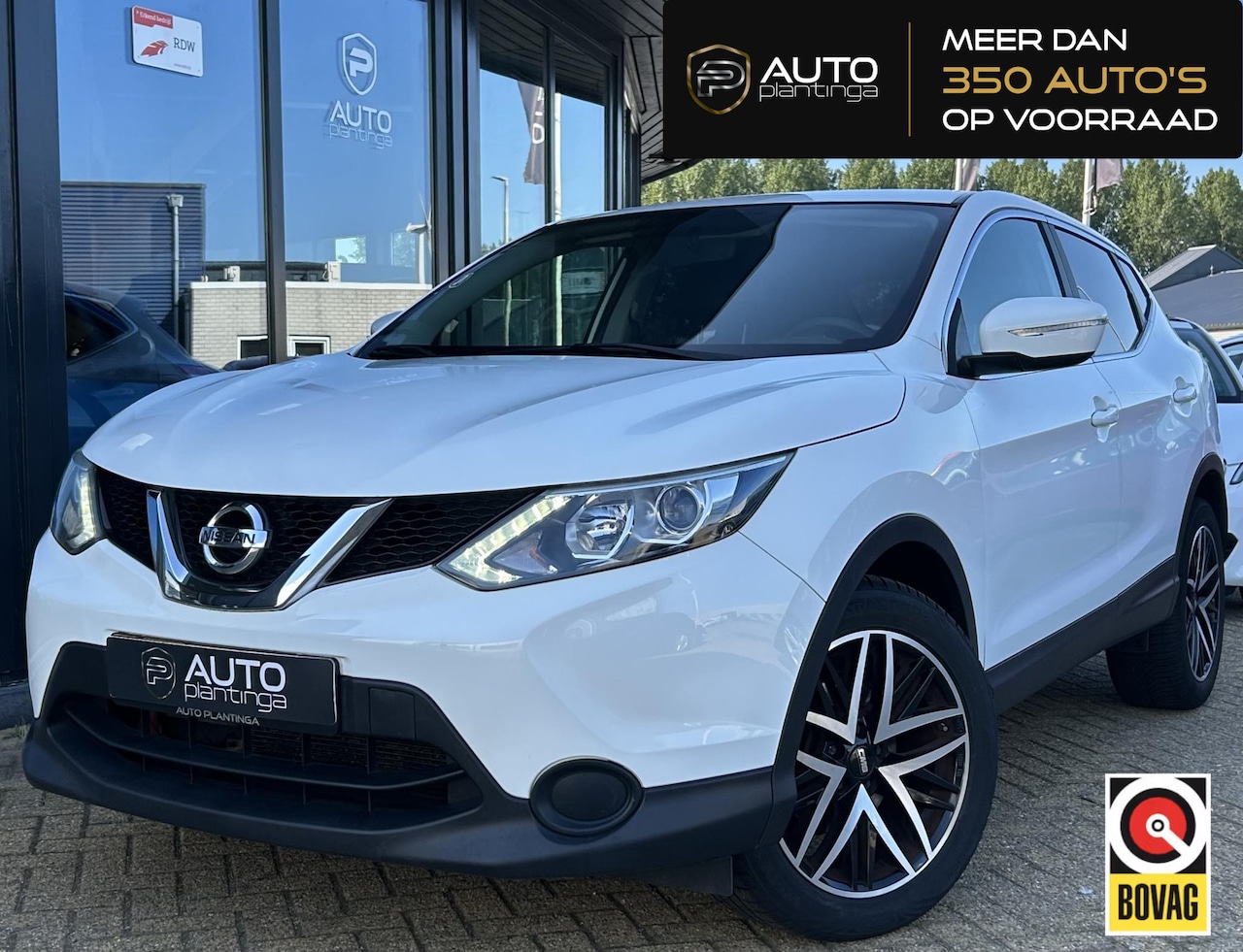 Nissan Qashqai - 1.2 Visia 116PK | NL AUTO | NAP | Trekhaak | Airco | Cruise Control | Lichtmetalen Velgen - AutoWereld.nl
