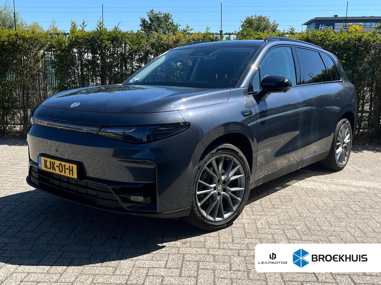 Leapmotor C10 - Design REEV 28.4 kWh 1500KG TREKGEWICHT | 360 GRADEN CAMERA | LEDEREN BEKLEDING | STOELVER - AutoWereld.nl