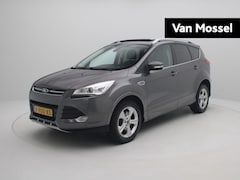 Ford Kuga - 1.6 Titanium Plus 4WD | Panoramadak | Camera | Trekhaak | Climate control