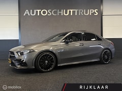 Mercedes-Benz A-klasse - 250 Premium Plus AMG 35 PACK / PANO / SFEER / BURMESTER / MATRIX-LED / CARPLAY