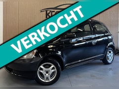 Toyota Yaris - 1.0-16V VVT-i YORIN | 14maanden APK bij aflevering | LM Velgen | NAP| Radio met aux |