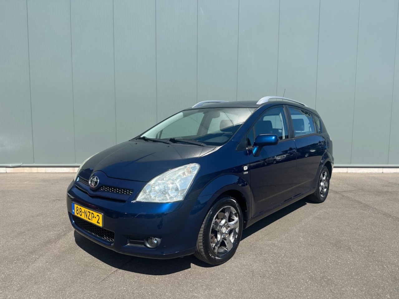 Toyota Corolla Verso - 1.8 VVT-i Terra 7 PERSOONS | CLIMA AIRCO ! - AutoWereld.nl