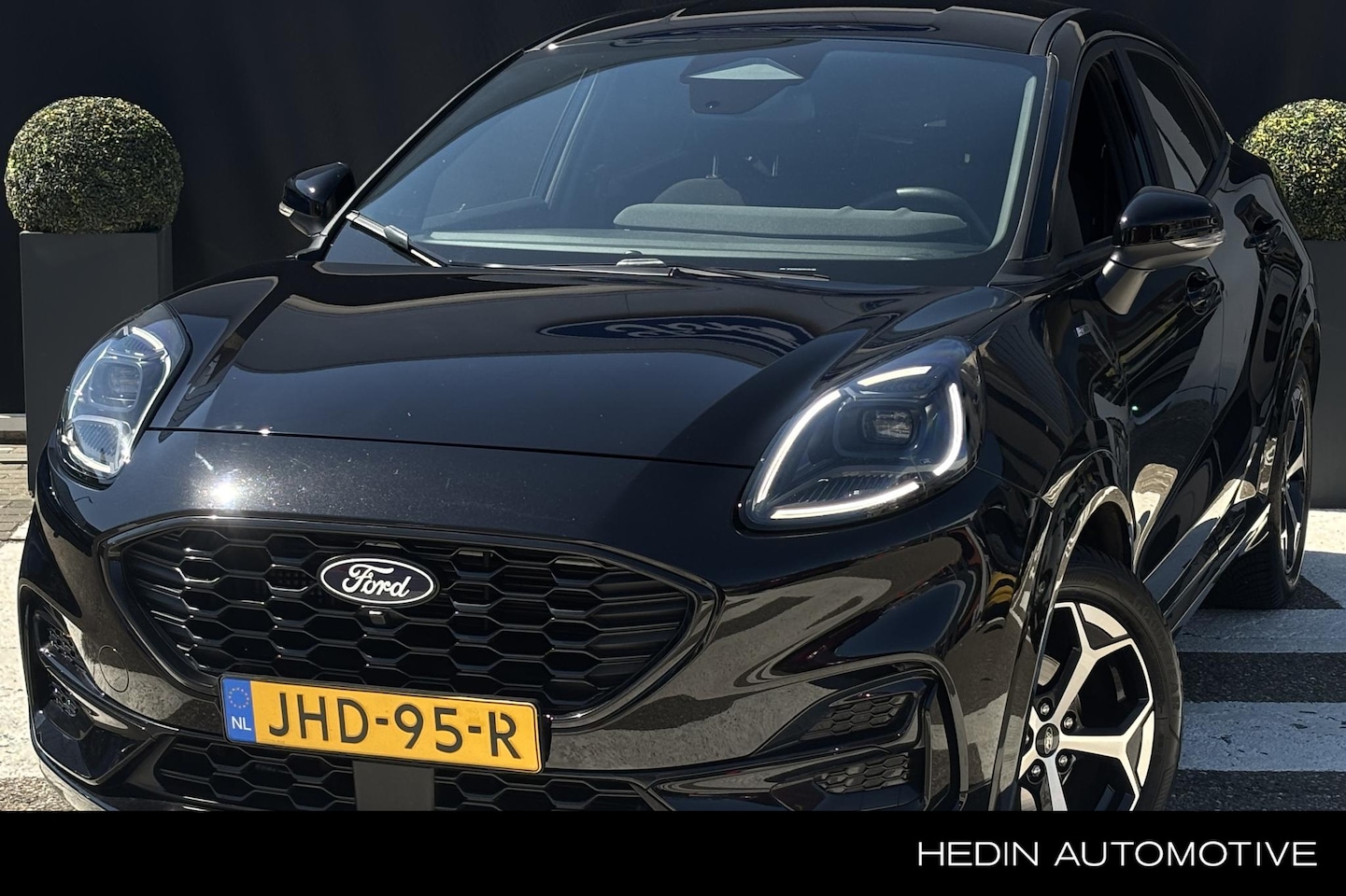 Ford Puma - 1.0 EcoBoost Hybrid ST-Line | Winter Pack | All season banden - AutoWereld.nl