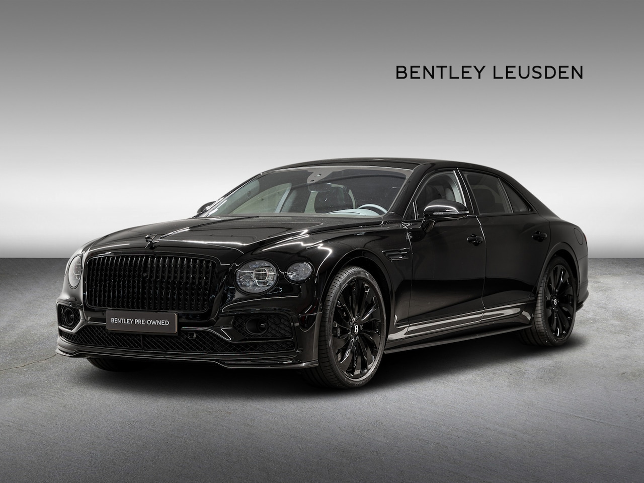 Bentley Flying Spur - Azure Hybrid |Black Edition|Touring|NAIM|Rotating - AutoWereld.nl