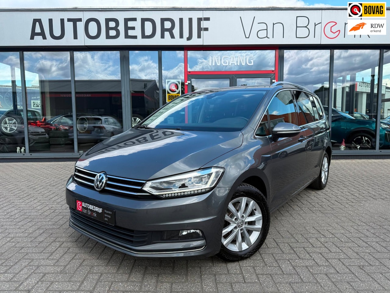Volkswagen Touran - 1.5 TSI Highline Business 7p | Elek. klep - AutoWereld.nl