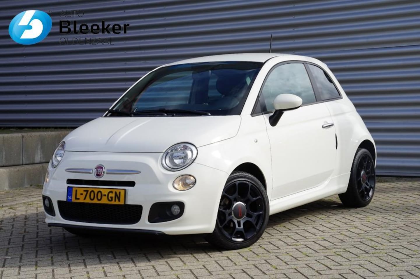 Fiat 500 - 1.2 69Pk Sport Airco PDC LM Carbon - AutoWereld.nl