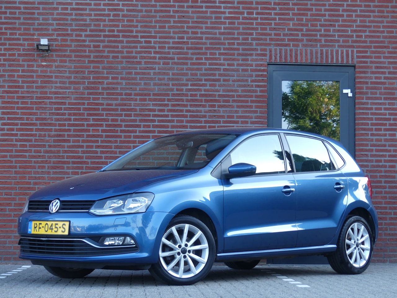 Volkswagen Polo - 1.2 TSI Highline 1.2 TSI Highline - AutoWereld.nl