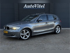 BMW 1-serie - 116i EffDyn. | Panodak | Sportleder | Stoelverwarming | PDC A | Clima