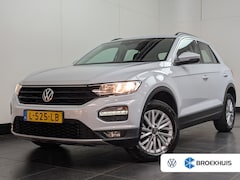 Volkswagen T-Roc - 1.5 TSI Style| TREKHAAK | AUTOMAAT | 16"LMV | Bluetooth telefoonvoorbereiding | Bots waars