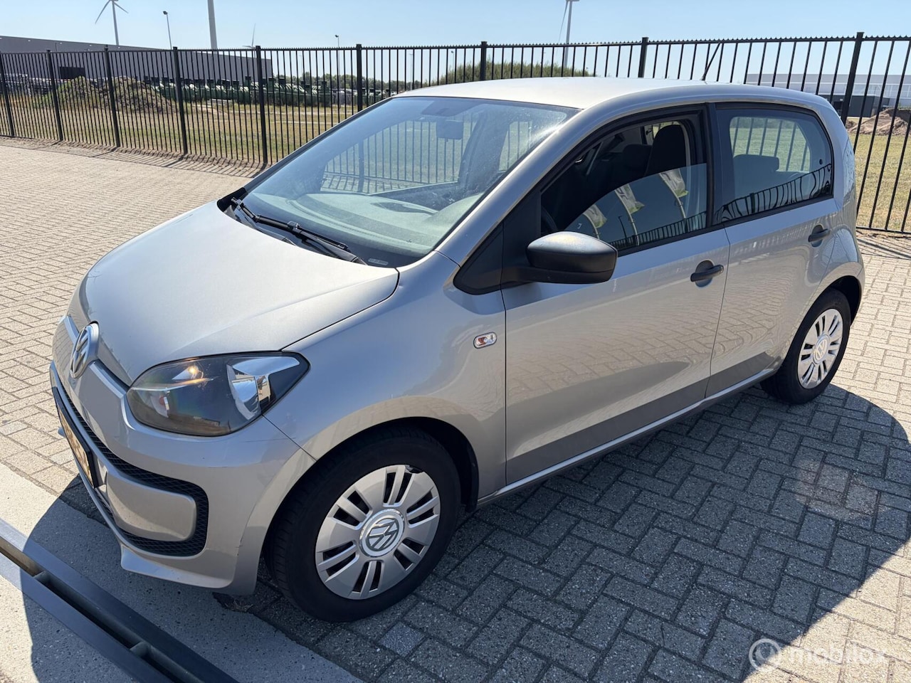 Volkswagen Up! - 1.0 take up! BlueMotion 1.0 take up! BlueMotion - AutoWereld.nl