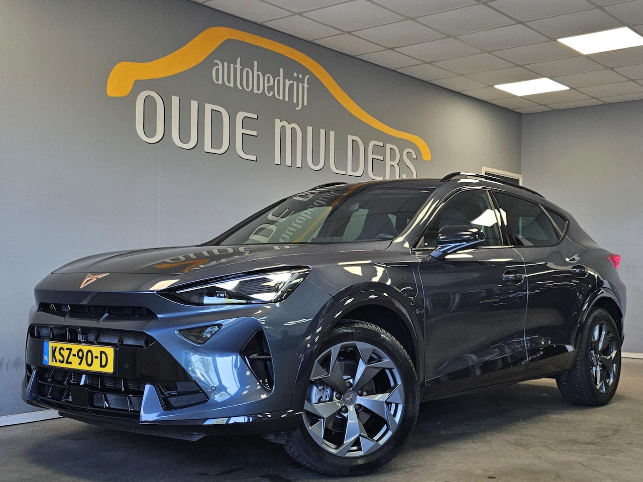 CUPRA Formentor - 1.5 TSI e-Hybrid 204PK | Memoryseats | Alcantara | Camera | Stoel/stuurverwarming | - AutoWereld.nl