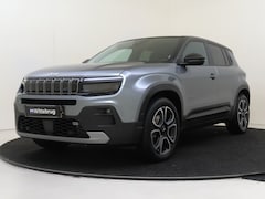 Jeep Avenger - Summit 54 kWh LAGE KMSTAND