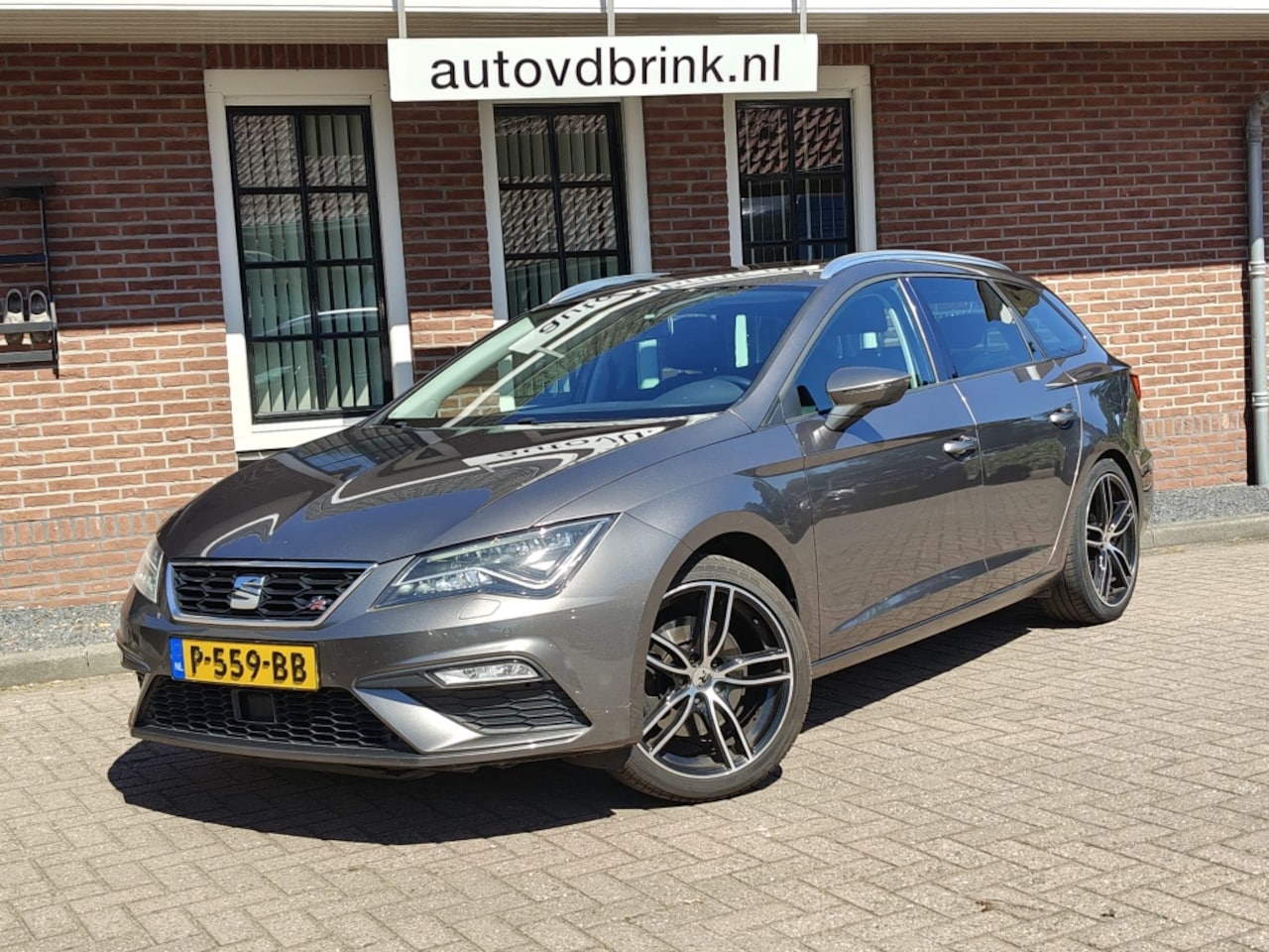 SEAT Leon ST - 1.8 TSI FR BnsI. - AutoWereld.nl