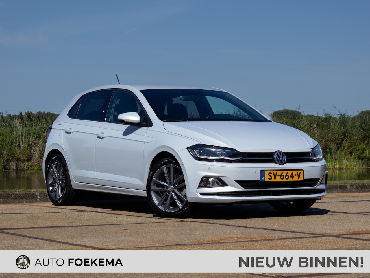 Volkswagen Polo - 1.0 TSI Highline LED Keyless Camera 17" - AutoWereld.nl