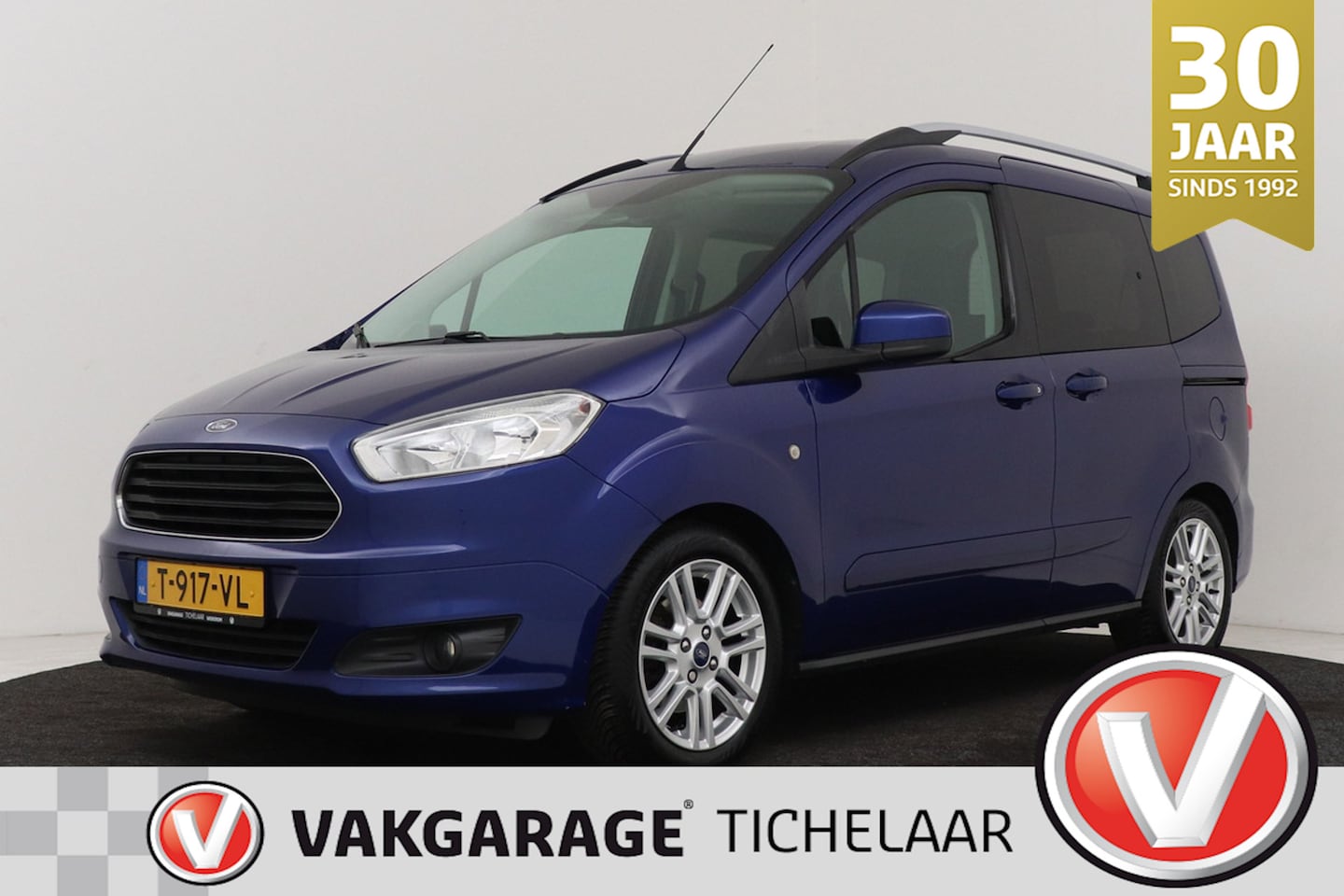 Ford Tourneo Courier - 1.0 Titanium | Trekhaak | Climate Control | Stoelverwarming | 16" Velgen | - AutoWereld.nl