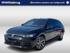 Volkswagen Passat Variant - 1.5 eHybrid 272pk R-Line DSG Automaat Black Style / Panorama schuifdak / Leder / Head up /