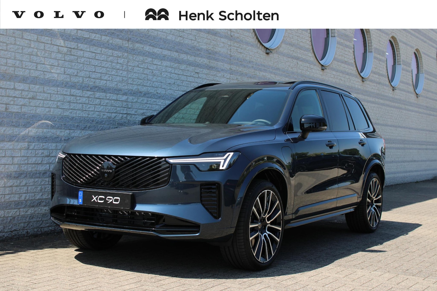 Volvo XC90 - 2.0 T8 Plug-in hybrid AWD Ultra Black Ed. Exec. | Verwarmbare voorstoelen met massagefunct - AutoWereld.nl
