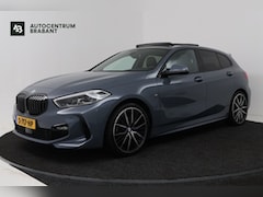 BMW 1-serie - 118i Introduction Edition M Sport (PANO, M-PAKKET, CAMERA, STUURVERWARMING, SFEERVERLICHTI