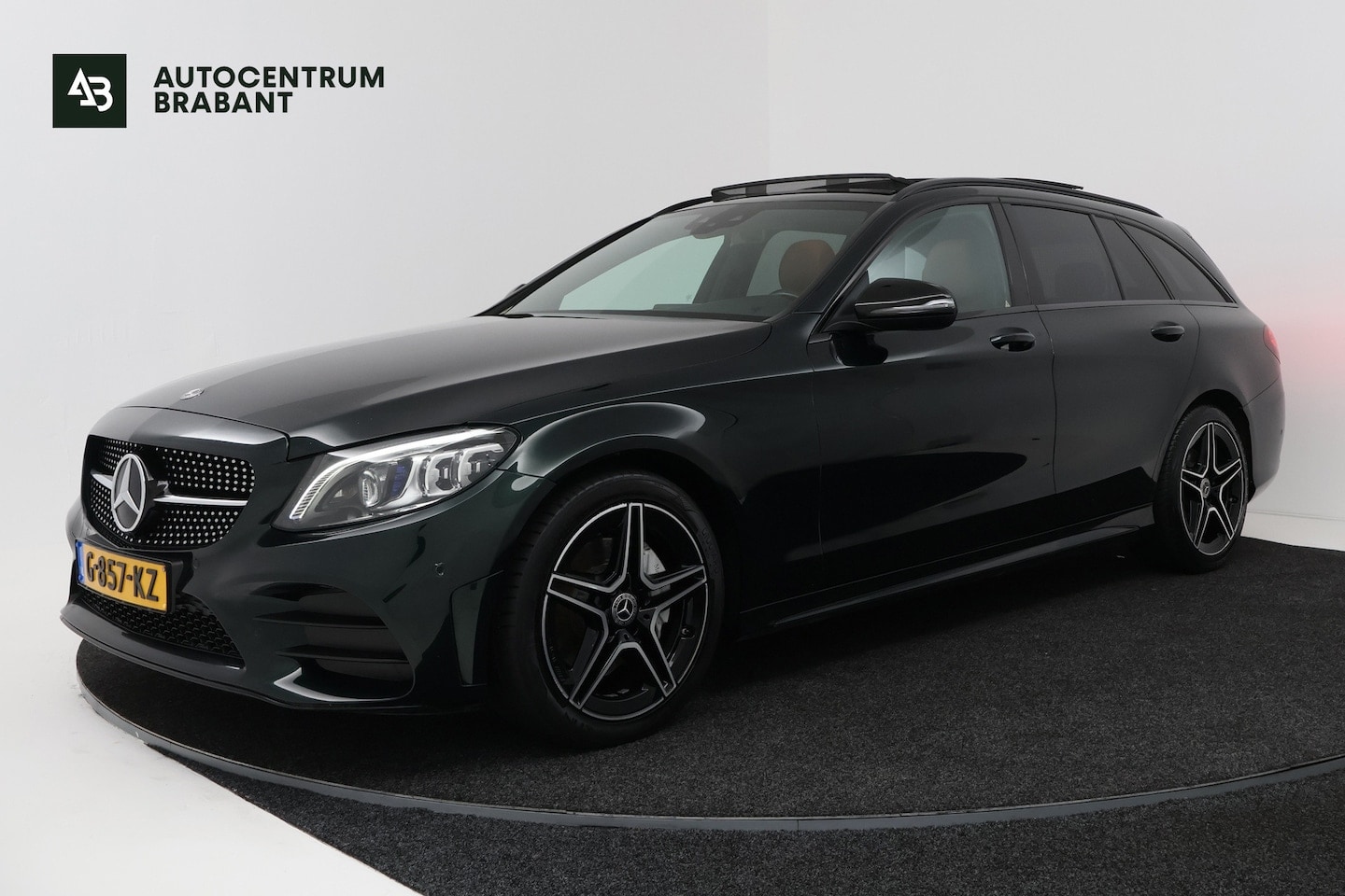 Mercedes-Benz C-klasse Estate - 180 Solution AMG (PANORAMADAK, SFEERVERLICHTING, ELEKT. STOELEN, MULTIBEAM KOPLAMPEN, CAME - AutoWereld.nl