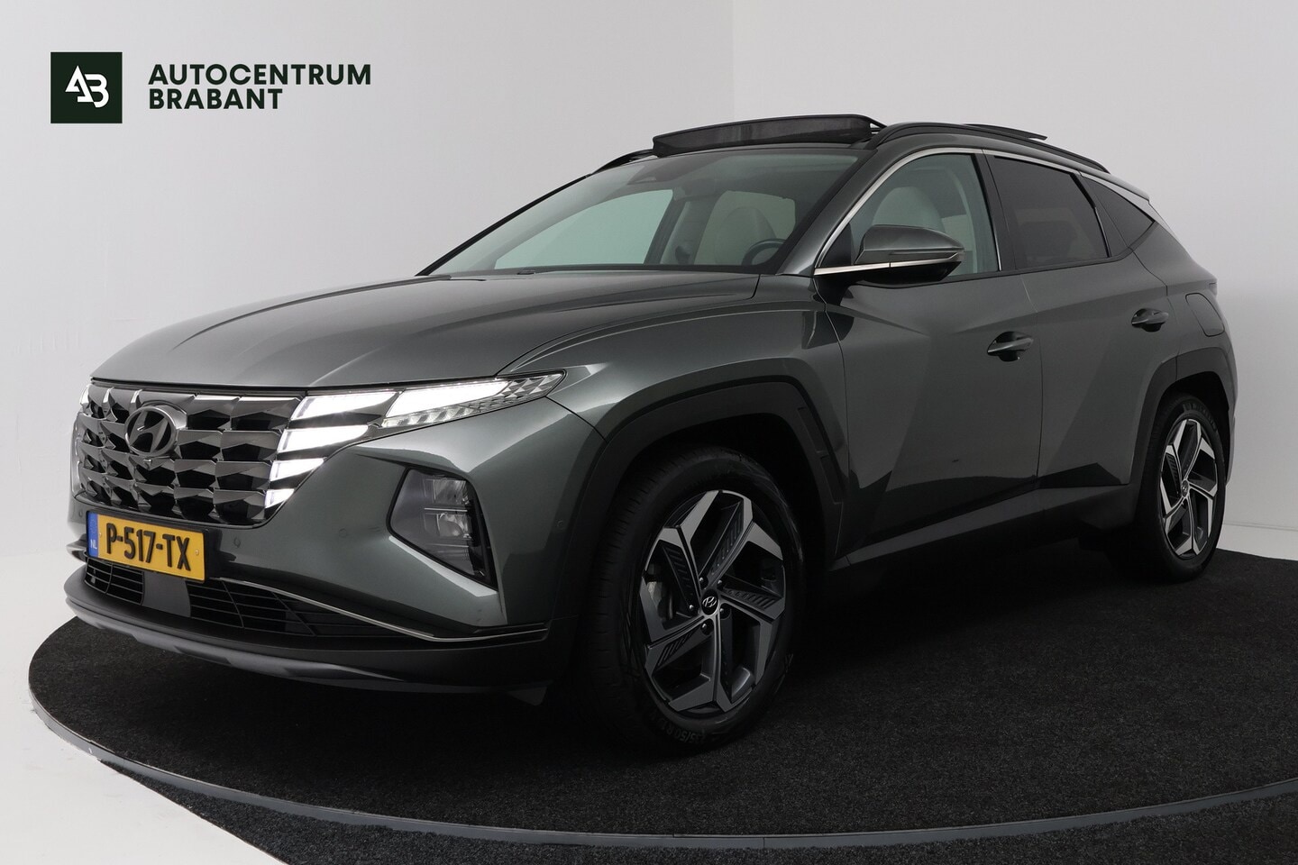Hyundai Tucson - 1.6 T-GDI PHEV Premium Sky 4WD (PANORAMADAK, TREKHAAK, 360 CAMERA, STOEL/-STUURVERWARMING, - AutoWereld.nl