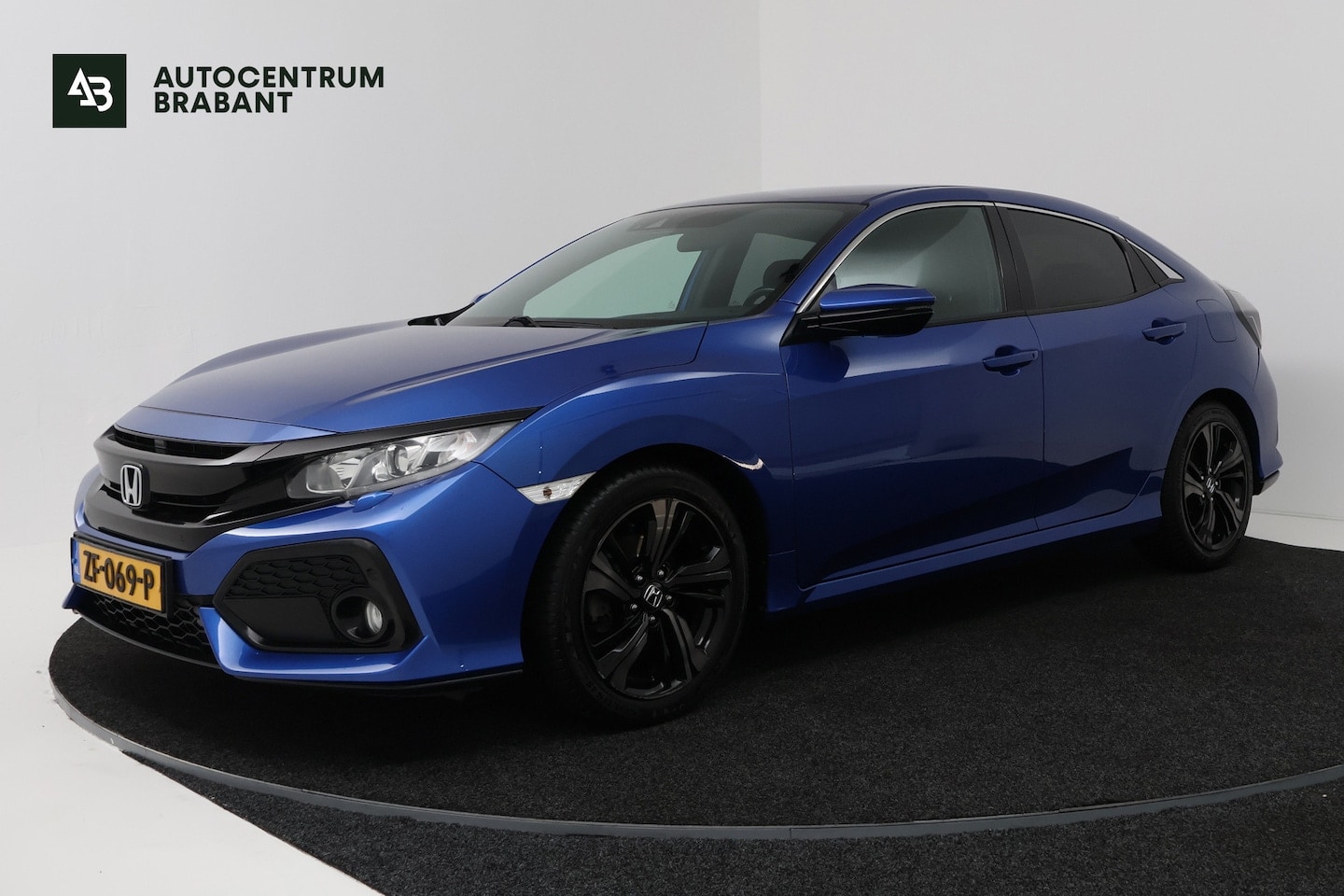 Honda Civic - 1.0 i-VTEC Elegance (TREKHAAK, DIGITALE COCKPIT, CAMERA, STOELVERWARMING, CRUISE ADAPTIEF, - AutoWereld.nl