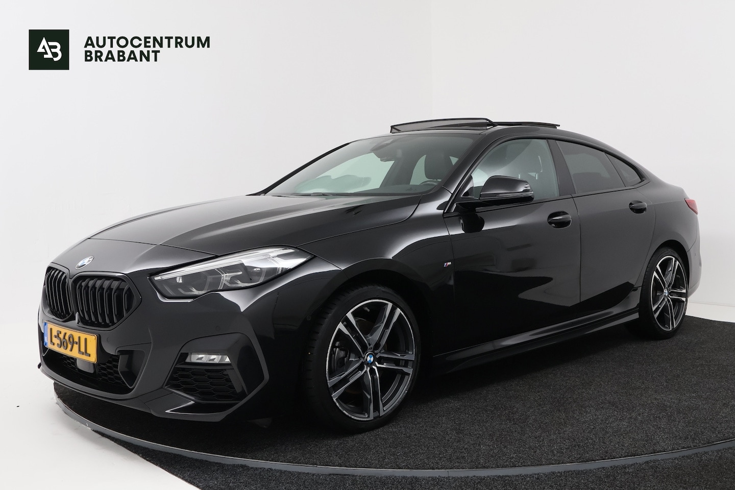 BMW 2-serie Gran Coupé - 218i Business Edition Plus (PANORAMADAK, CAMERA, SFEERVERLICHTING, STOELVERWARMING, PARKEE - AutoWereld.nl