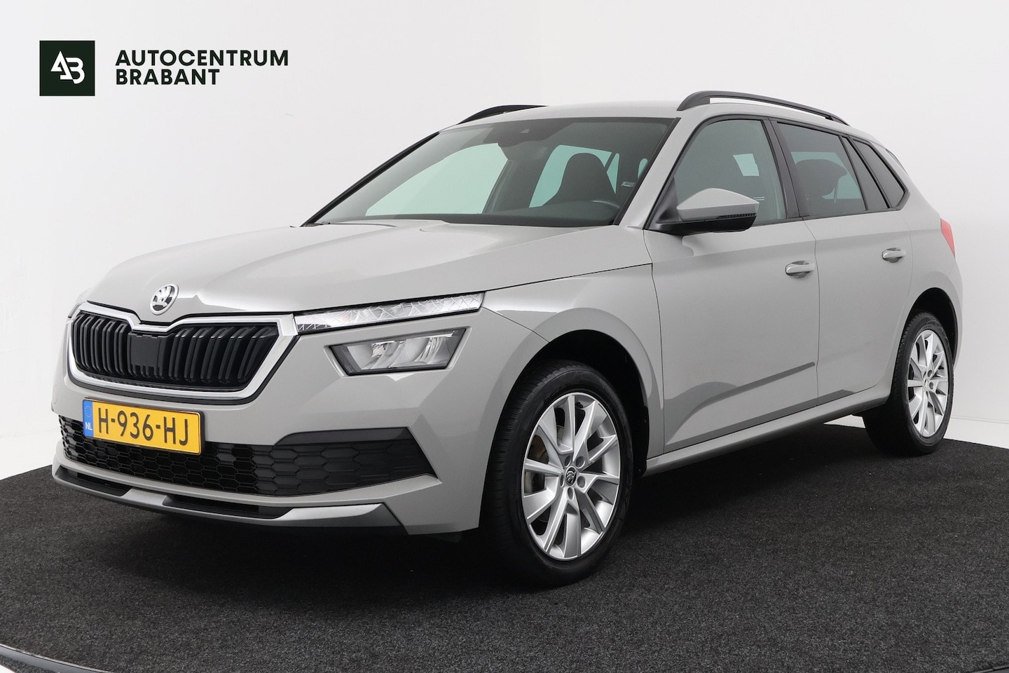 Skoda Kamiq - 1.0 TSI Sport Business (PARKEERSENSOREN, CRUISE CONTROL, BLUETOOTH) - AutoWereld.nl