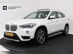 BMW X1 - SDrive20i Corporate Lease High Executive (PANORAMADAK, CAMERA, STOELVERWARMING, HEAD-UP DI