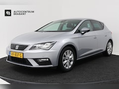 SEAT Leon - 1.0 EcoTSI Style Business Intense (TREKHAAK, CARPLAY, PARKEERSENSOREN, NAVI, CRUISE)