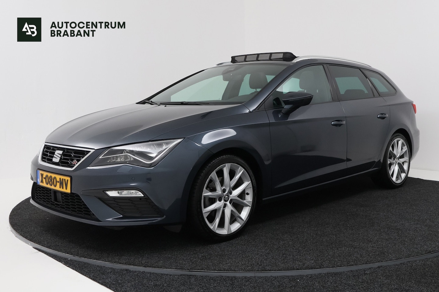 SEAT Leon ST - 1.5 TSI FR Business Intense (PANORAMADAK, CAMERA, STOELVERWARMING, CARPLAY, CRUISE CONTROL - AutoWereld.nl