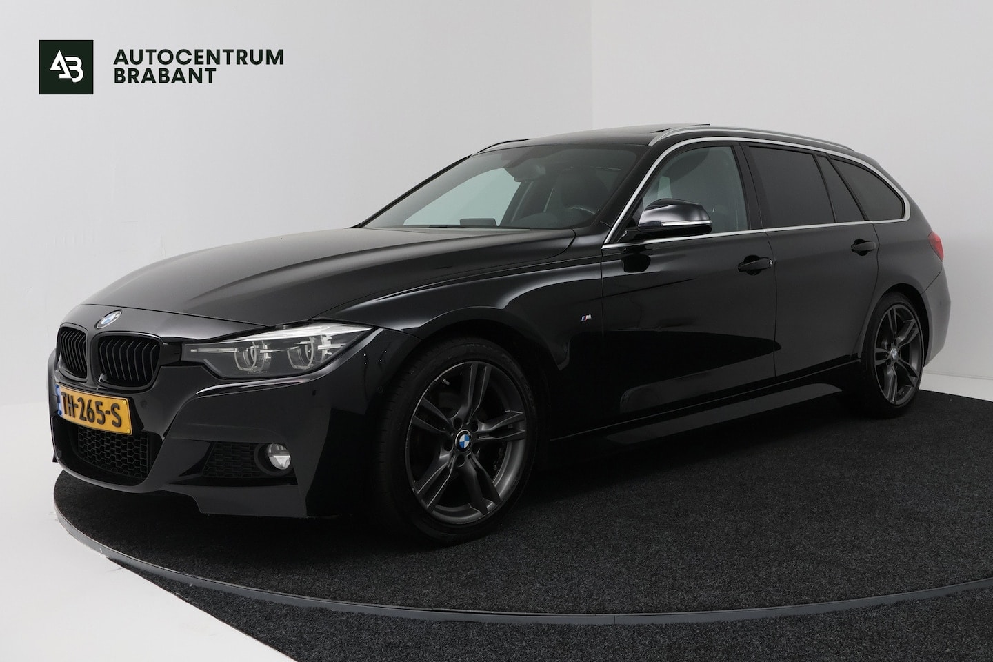 BMW 3-serie Touring - 320i Edition M Sport Shadow High Executive (PANORAMADAK, STOELVERWARMING, CAMERA, CRUISE C - AutoWereld.nl