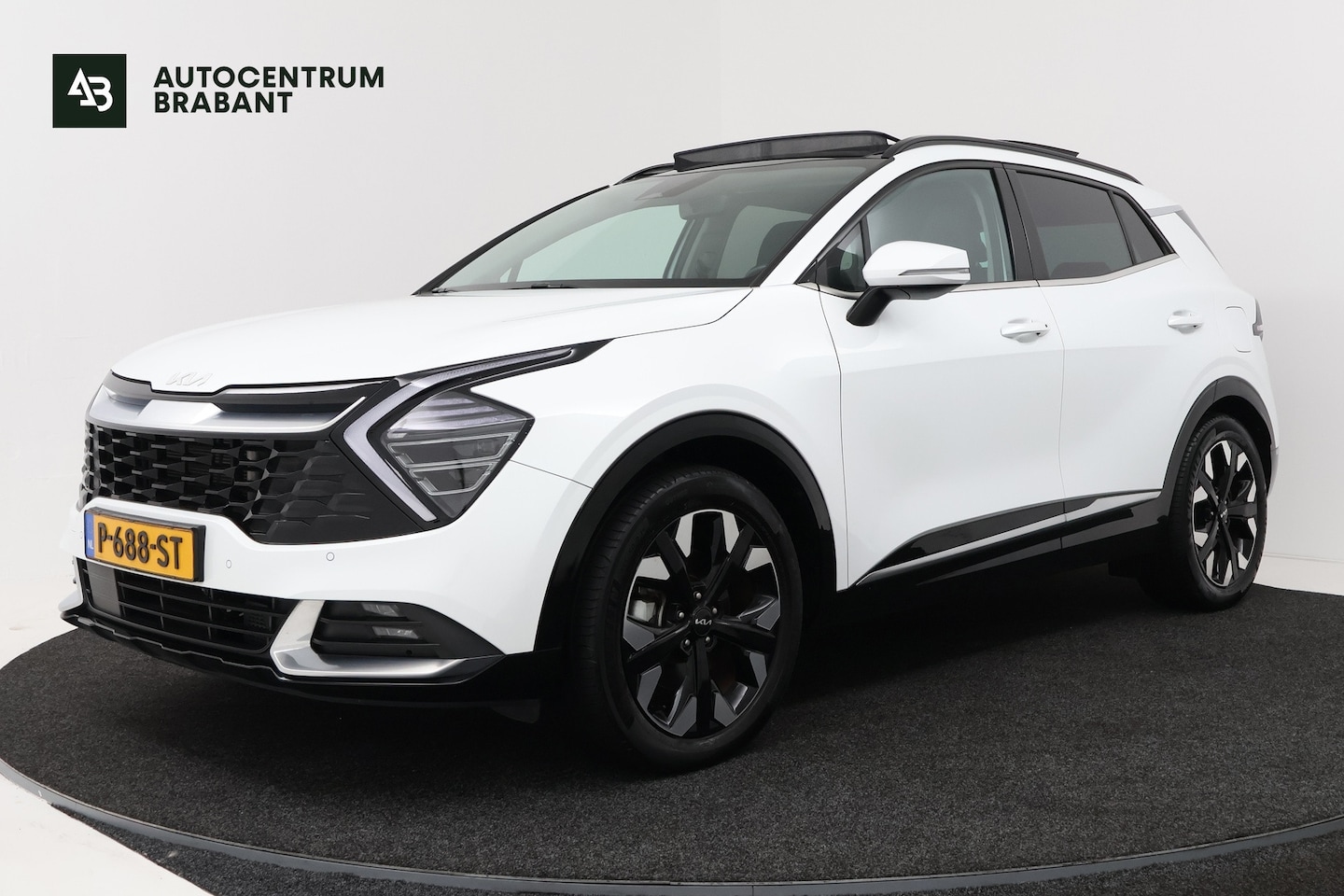 Kia Sportage - 1.6 T-GDi Plug-in Hybrid AWD DynamicPlusLine (PANORAMADAK, TREKHAAK, STOEL/STUUR VERWARMIN - AutoWereld.nl