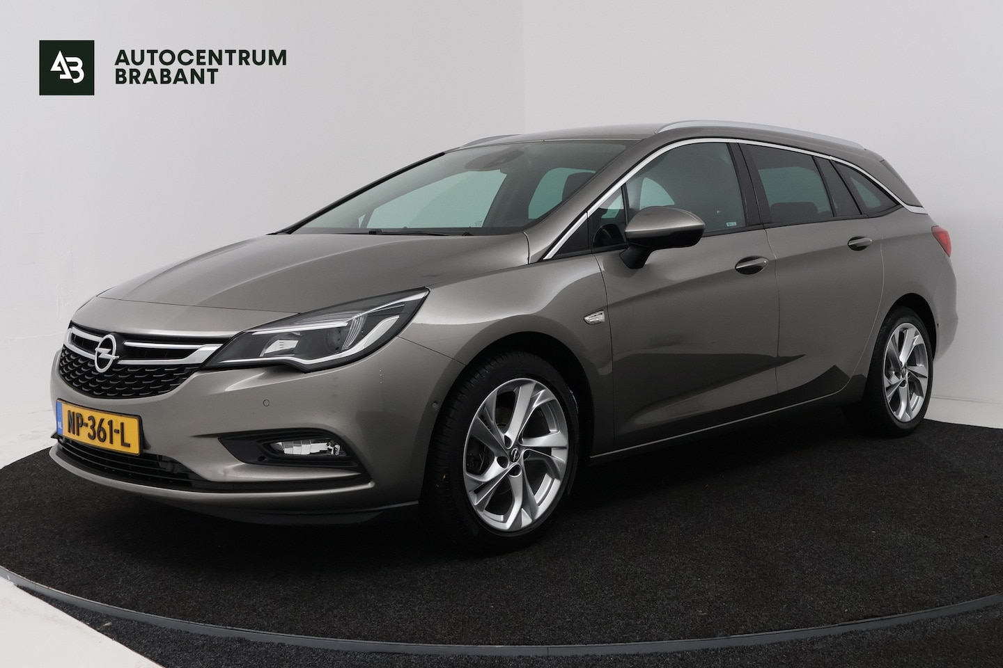 Opel Astra Sports Tourer - 1.0 Innovation (TREKHAAK, CAMERA, NAVIGATIE, CRUISE CONTROL, PARKEERSENSOREN) - AutoWereld.nl