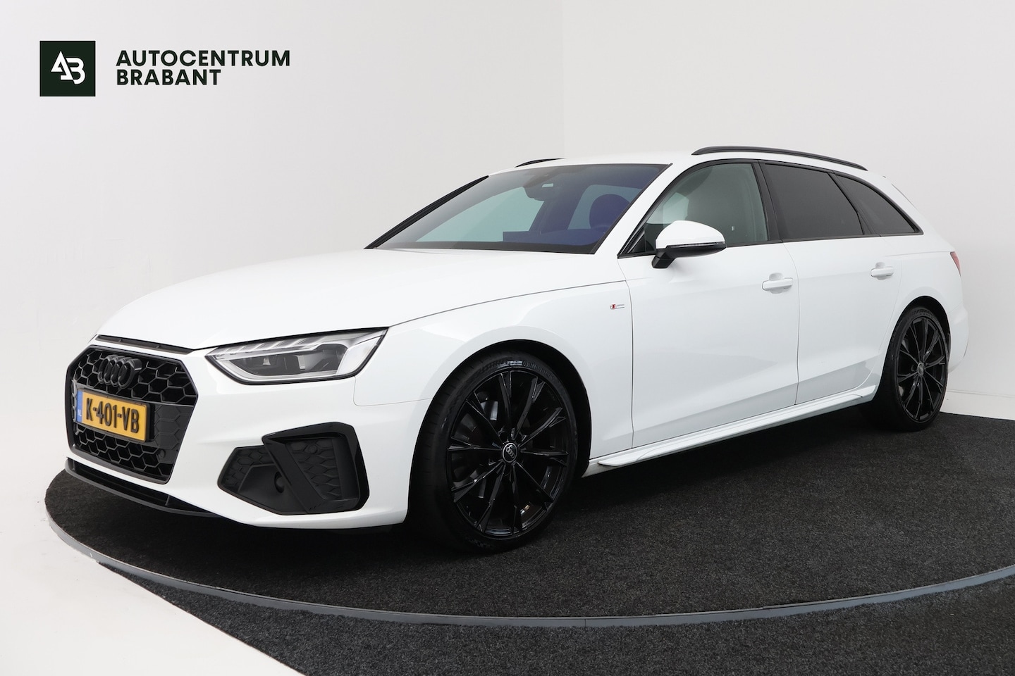 Audi A4 Avant - 35 TFSI S edition (ACHTERUITRIJCAMERA, CRUISE CONTROL, DIGITALE COCKPIT, PARKEERSENSOREN) - AutoWereld.nl