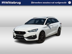 CUPRA Leon Sportstourer - 1.4 e-Hybrid 245pk Performance DSG Automaat / Panorama schuifdak / Navigatie / Kuipstoelen