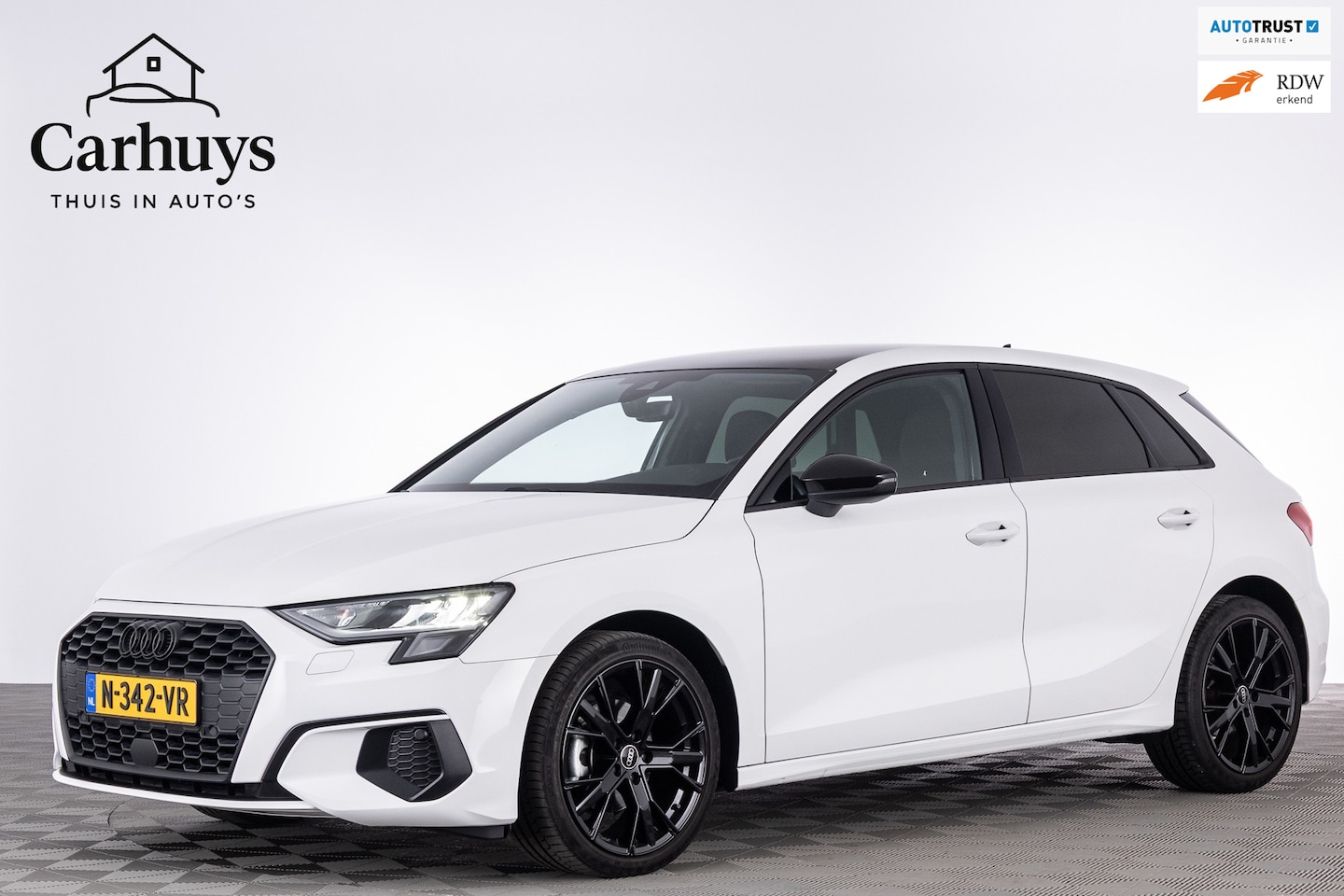 Audi A3 Sportback - 30 TFSI Pro Line|S-tronic|18 Inch|Ned auto|Apple carplay|Black pakket|Clima|NW staat| - AutoWereld.nl