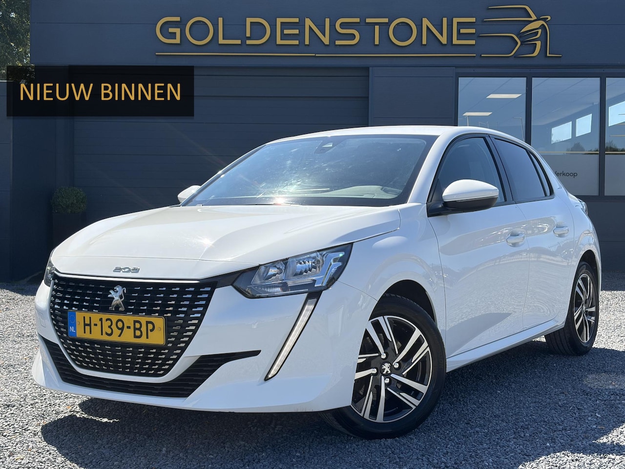 Peugeot 208 - 1.2 PureTech Allure 360°Camera l Carplay l Dealer Onderhouden l Navi l Clima l Cruise l Ri - AutoWereld.nl