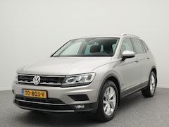Volkswagen Tiguan - 1.4 TSI 150pk DSG 4Motion Highline | 2000kg trekgewicht | Trekhaak | Navigatie | Climate c