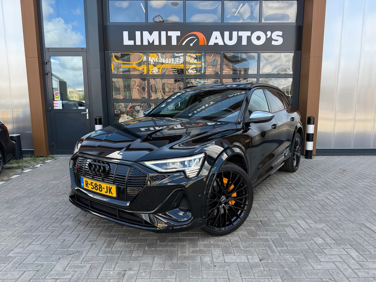 Audi e-tron - S quattro 95 kWh/B&O/Pano/RS-stoelen/Camera/NAP - AutoWereld.nl