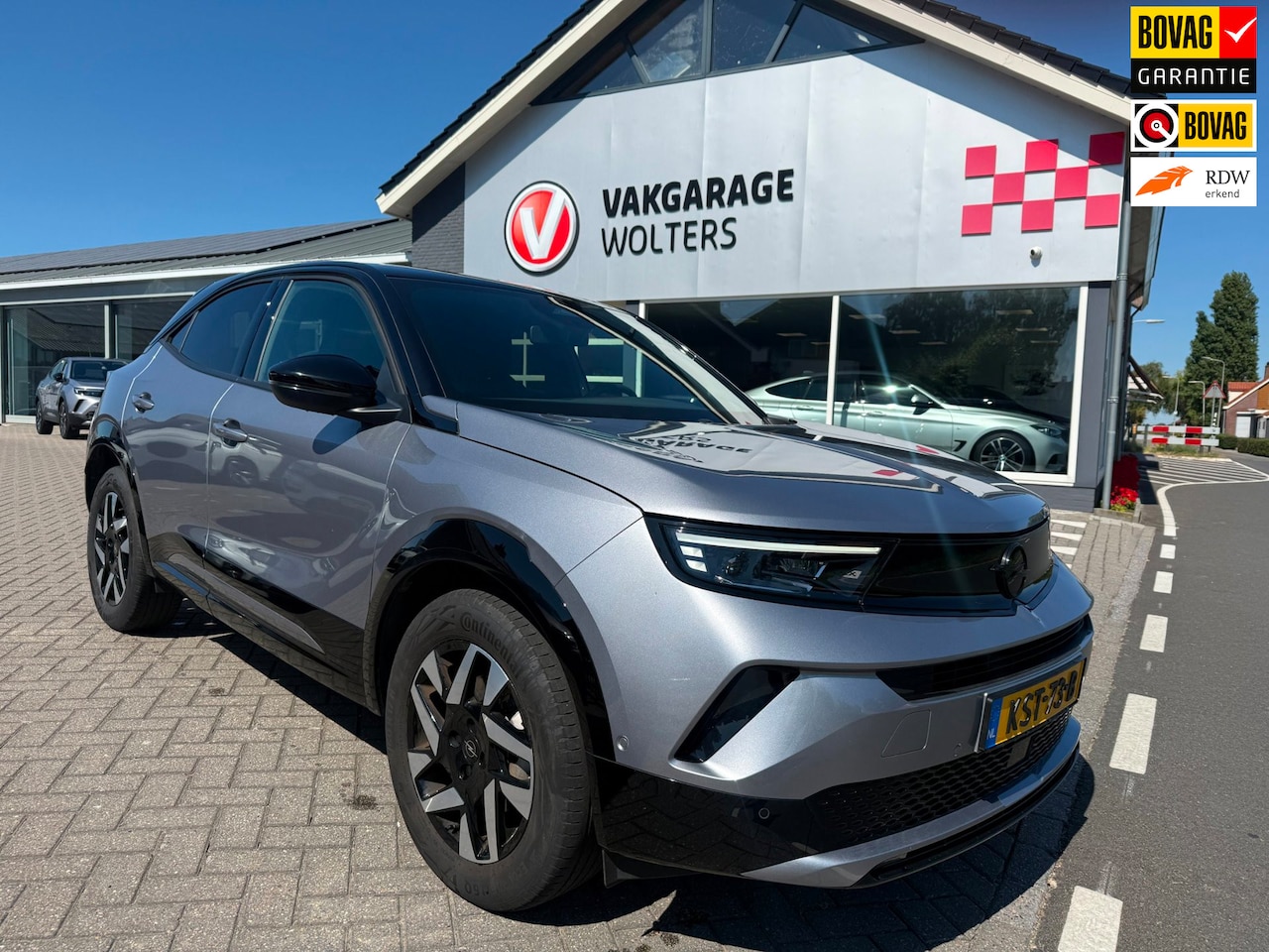 Opel Mokka - 1.2 Turbo Hybrid GS RIJKLAARPRIJS! APPLE CARPLAY - AutoWereld.nl
